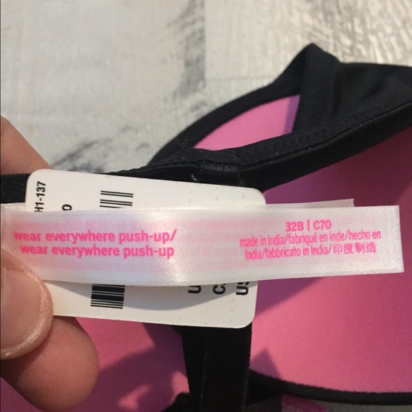 Victoria’s Secret Pink Bra - Picture 3 of 4